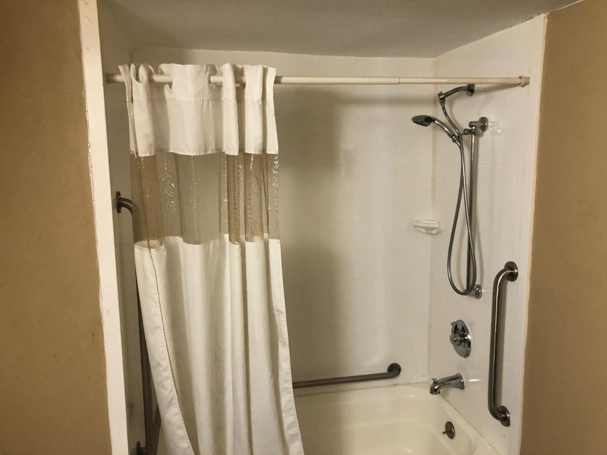 Rodeway Inn Joint Base Andrews Area Camp Springs Esterno foto
