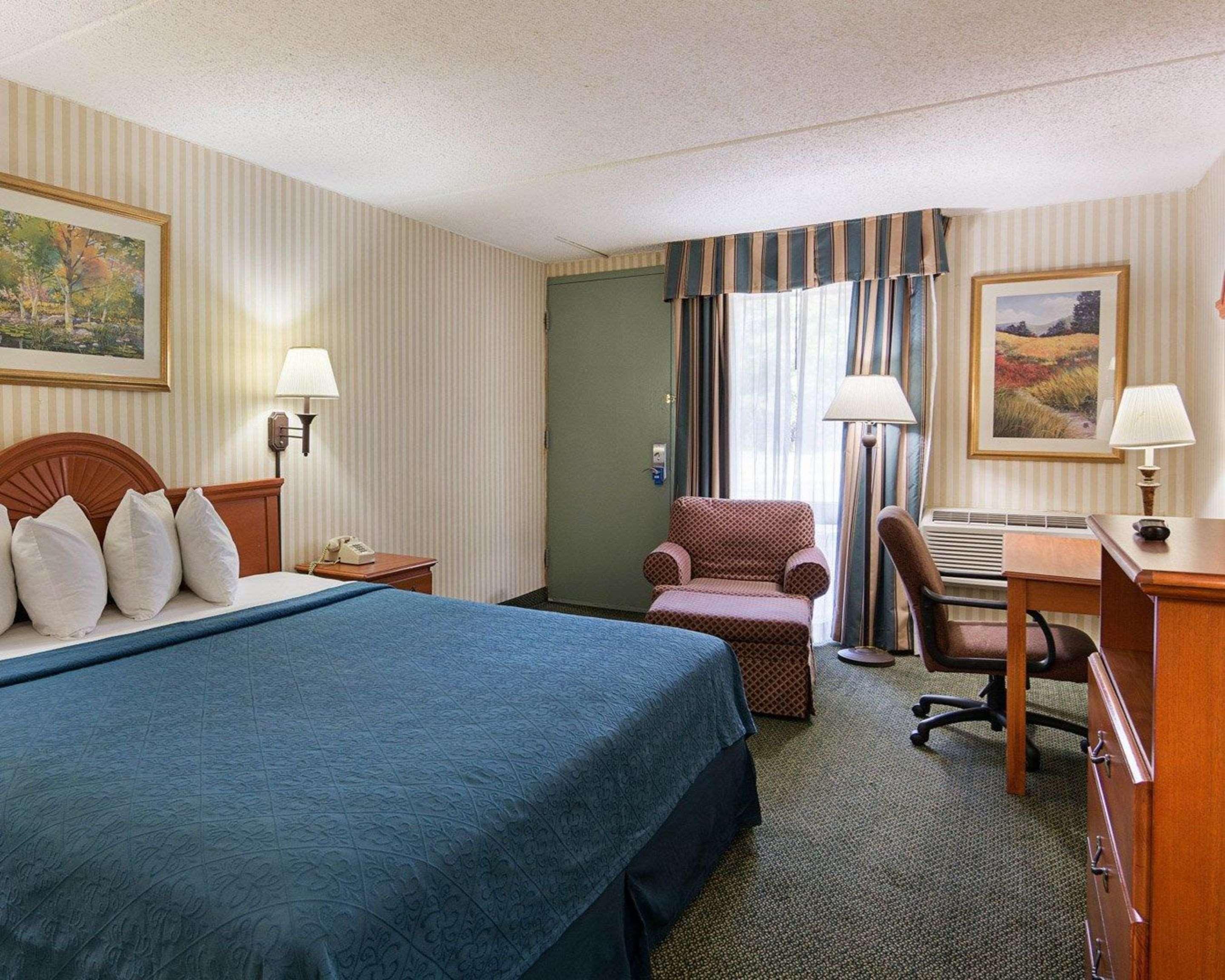 Rodeway Inn Joint Base Andrews Area Camp Springs Esterno foto