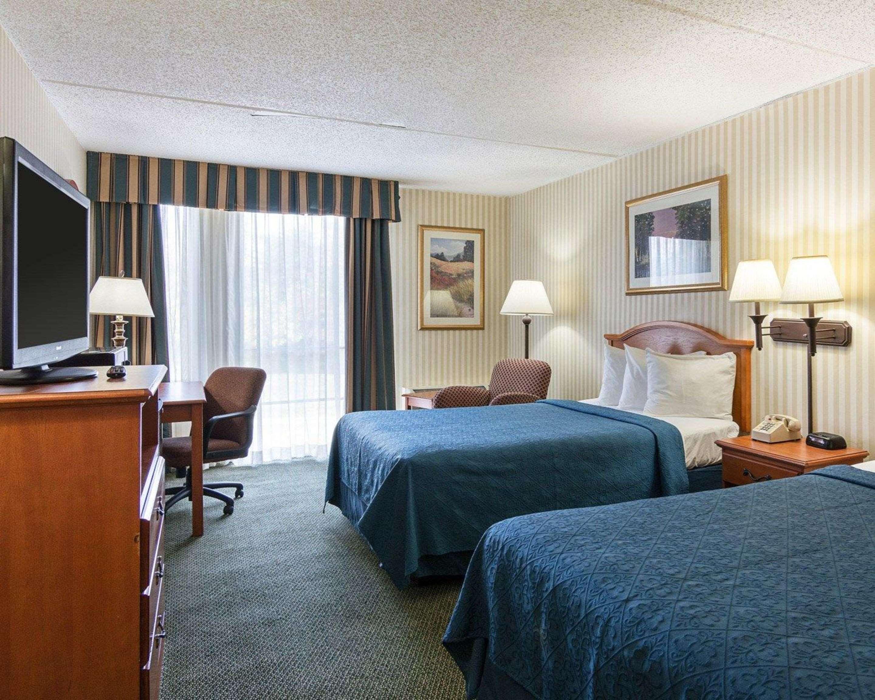 Rodeway Inn Joint Base Andrews Area Camp Springs Esterno foto