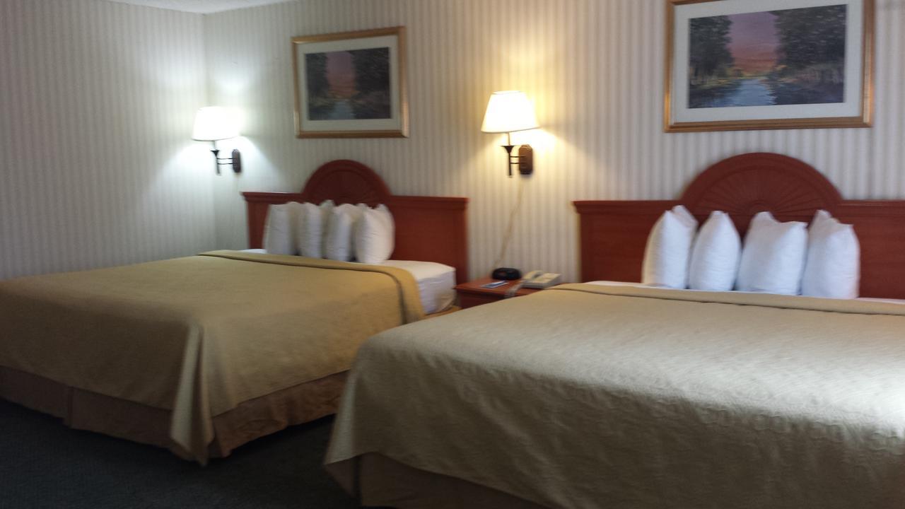 Rodeway Inn Joint Base Andrews Area Camp Springs Esterno foto