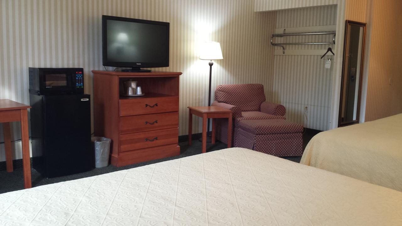 Rodeway Inn Joint Base Andrews Area Camp Springs Esterno foto